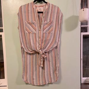 Holding Horses Linen Tunic